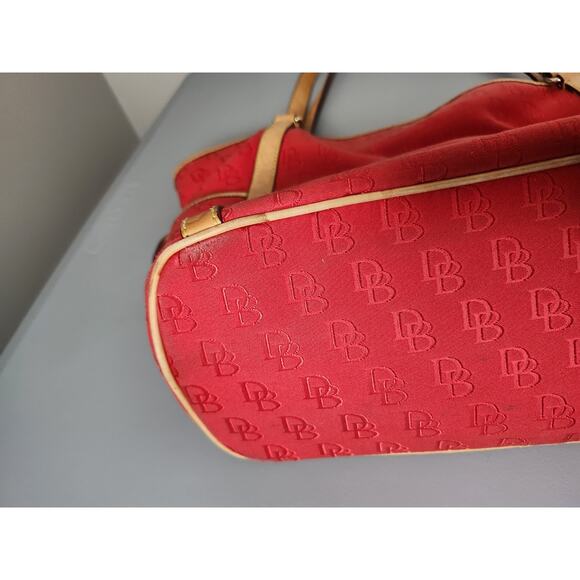 Dooney and Bourke Red Canvas XL Logo Tote Bag Travel Shoulder Leather Straps - Picture 4 of 15